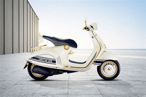 harga vespa dior indonesia|vespa 946 indonesia.